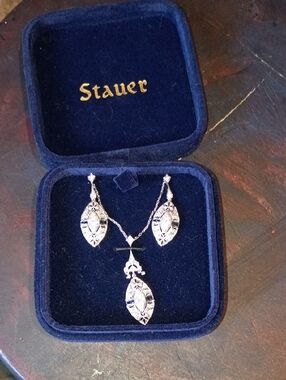 Stauer Navy and Silver Filigree Marquise Necklace Set
